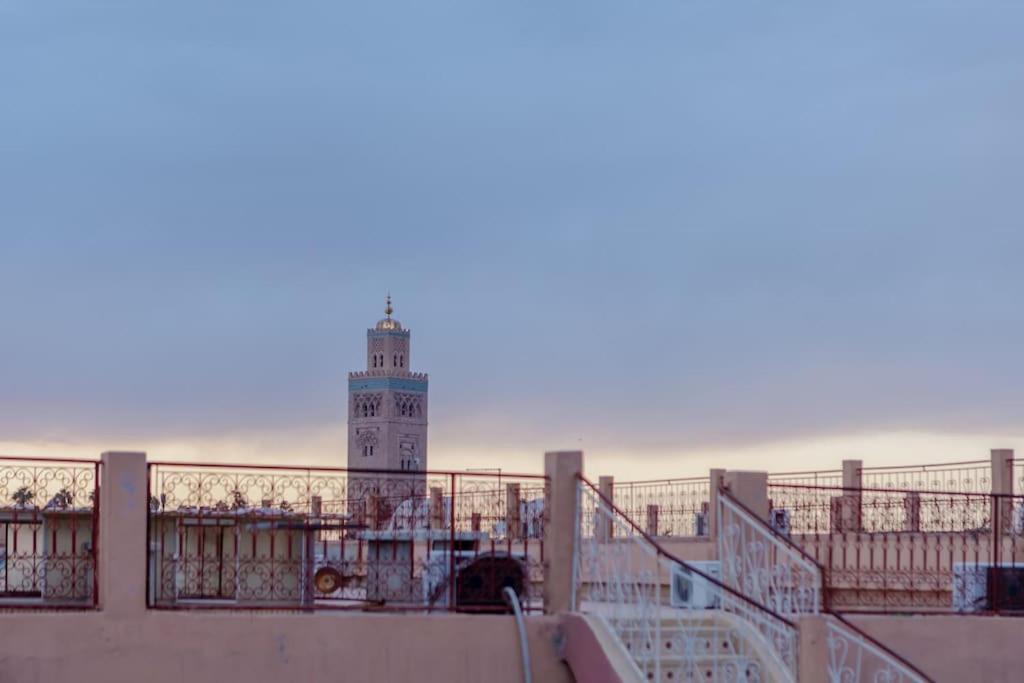 Paisible Riad Privatif Au Coeur De Marrakech Marraquexe Exterior foto
