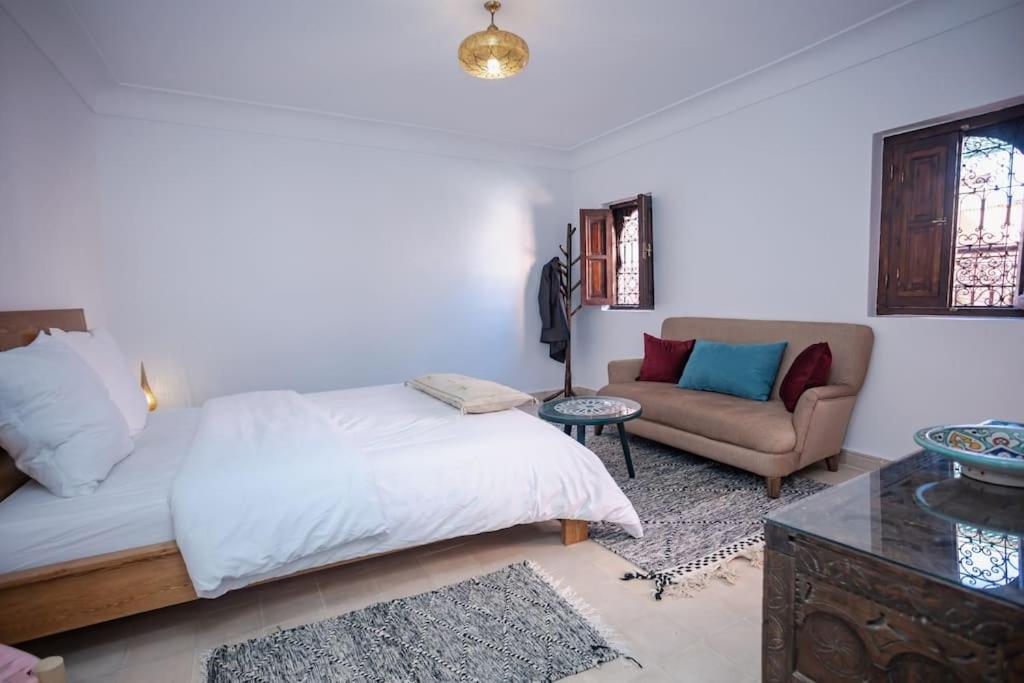 Paisible Riad Privatif Au Coeur De Marrakech Marraquexe Exterior foto