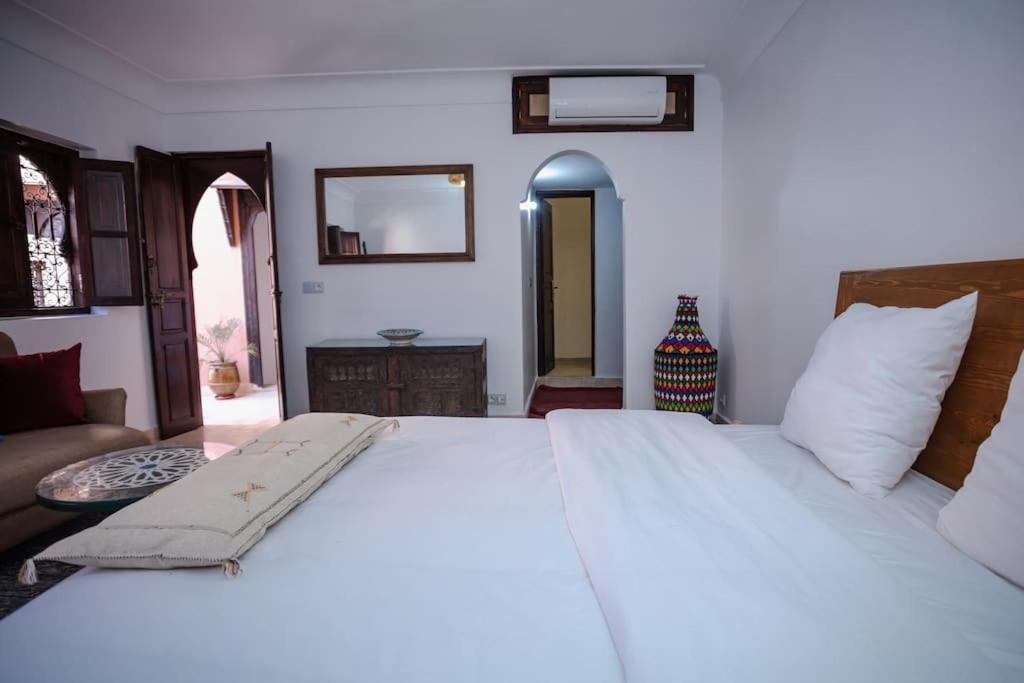 Paisible Riad Privatif Au Coeur De Marrakech Marraquexe Exterior foto